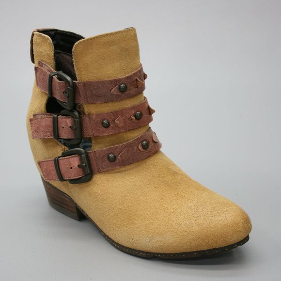 Anthropologie OTBT Ladies 6.5 Valley View Honey Side-zip Ankle Strap Booties - Picture 1 of 12